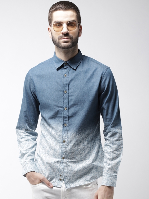 

Celio Men Blue & White Dyed Slim Fit Chambray Casual Shirt