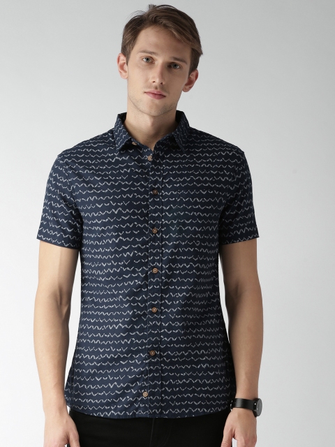 

Celio Men Navy Blue Slim Fit Printed Casual Shirt