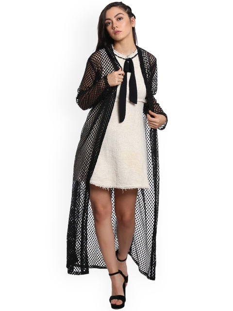 

THE SILHOUETTE STORE Black Solid Tie-Up Shrug