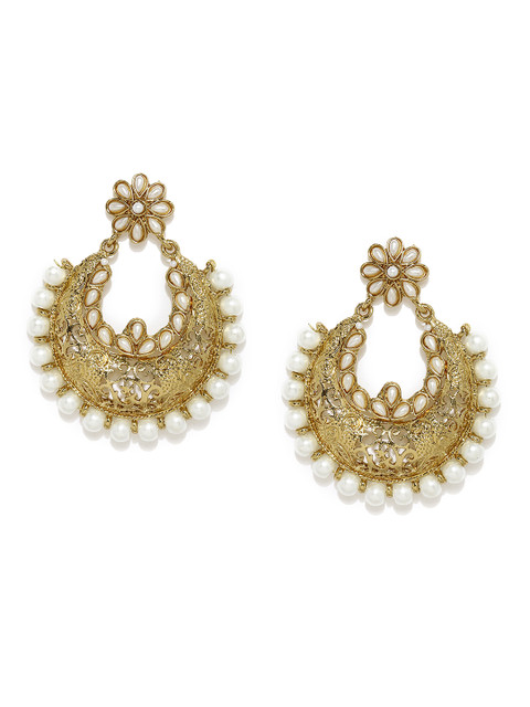 

Fida Antique Gold-Toned & White Beaded Handcrafted Floral Chandbalis
