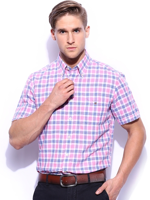 

GANT Men White & Pink Checked Linen Casual Shirt