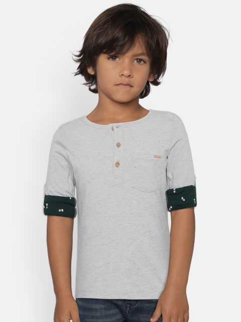 

Allen Solly Junior Boys Grey Solid Henley Neck T-shirt