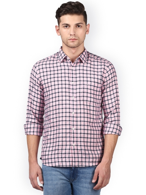 

Parx Men Navy Blue & Pink Slim Fit Checked Casual Shirt