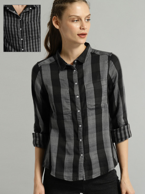 

Roadster Women Grey & Black Regular Fit Striped Reversible Casual Shirt