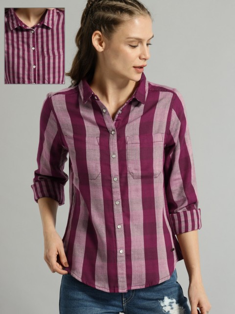 

Roadster Women Pink & Purple Regular Fit Striped Reversible Casual Shirt