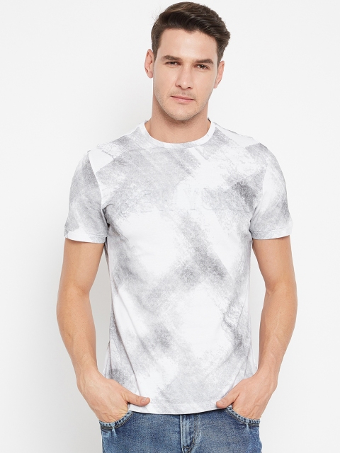 

CAMLA Men White & Grey Printed Round Neck T-shirt