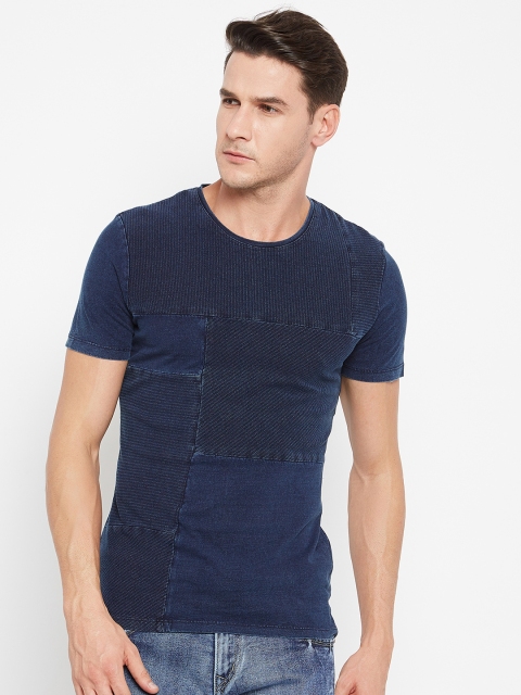 

CAMLA Men Navy Blue Solid Round Neck T-shirt