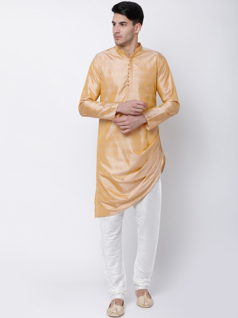 

Svanik Men Beige Solid Straight Kurta