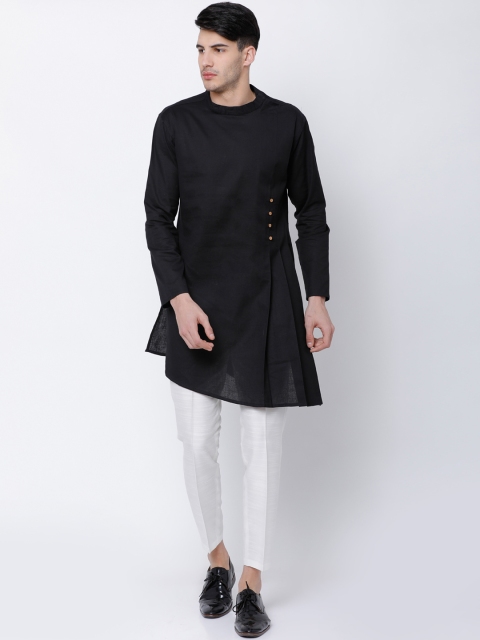 

Svanik Men Black Solid Straight Kurta