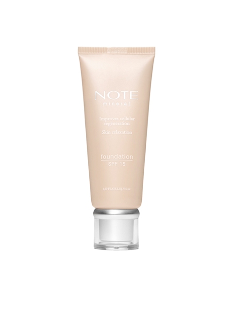 

Note SPF 15 Mineral Foundation 402, Beige