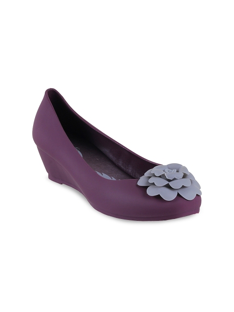 

Metro Women Purple Solid Pumps
