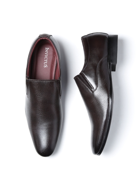 

INVICTUS Men Coffee Brown Textured Formal Slip-Ons