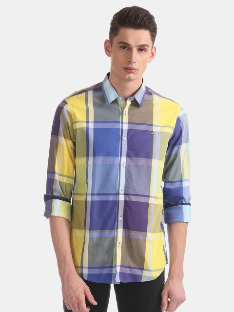 

Arrow Sport Men Blue & Yellow Regular Fit Checked Casual Shirt