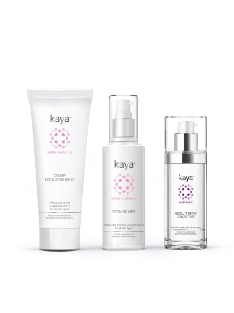 

Kaya Skin Clinic Youth Defence Kit, White