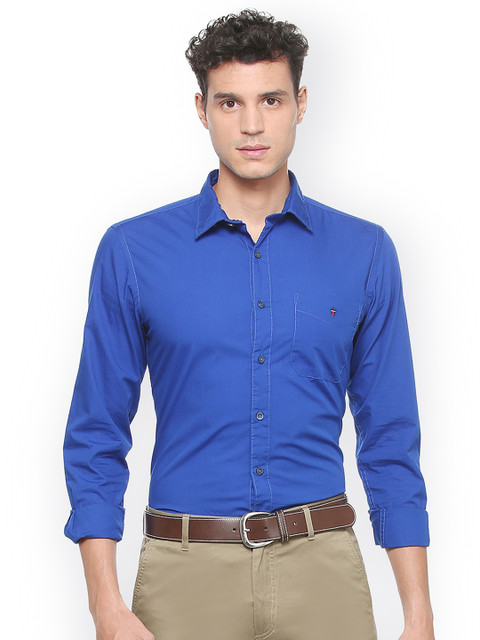 

Van Heusen Men Blue Slim Fit Solid Casual Shirt