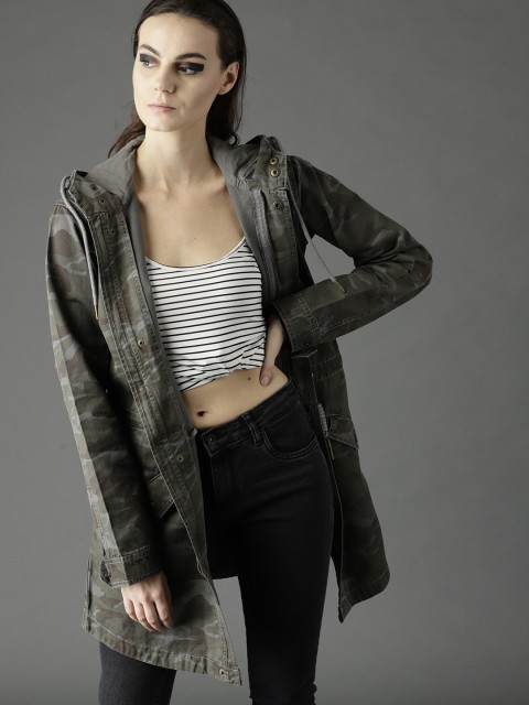 

Roadster Fast and Furious Women Olive Green & Brown Printed Hooded Longline Tailored Jacket