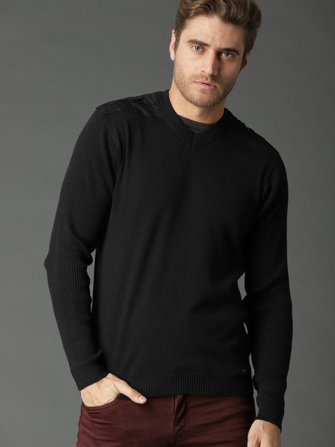

Roadster Men Black Solid Sweater