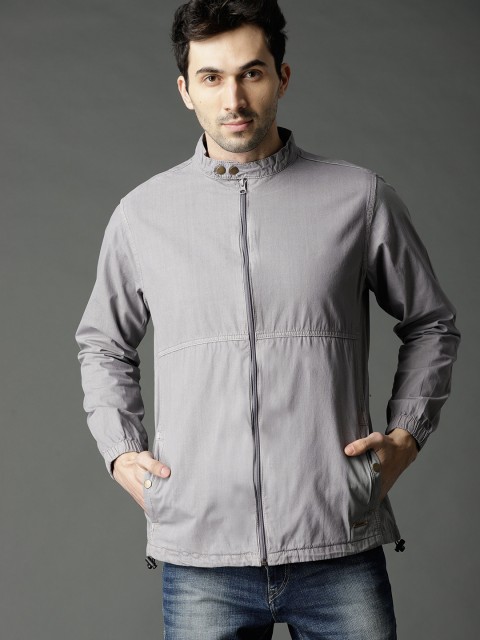 

Roadster Men Grey Solid Tailored Jacket
