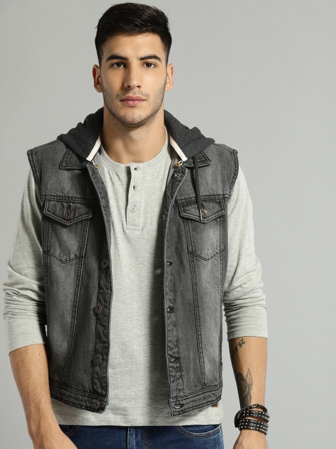 

Roadster Men Black Solid Denim Jacket
