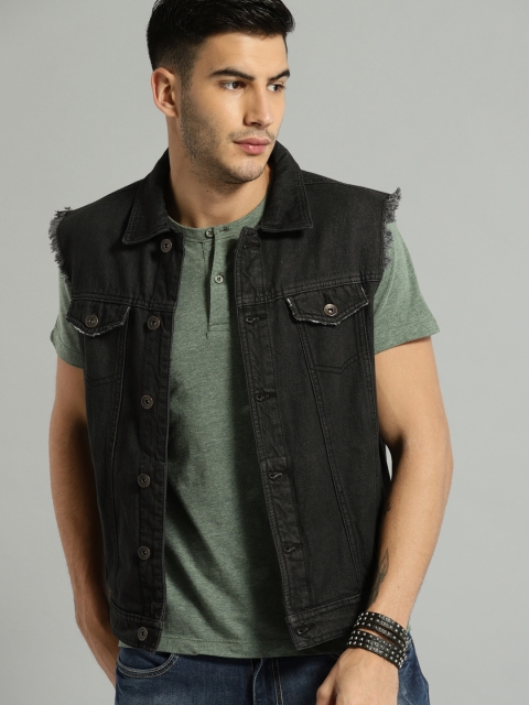 

Roadster Men Charcoal Grey Solid Denim Jacket