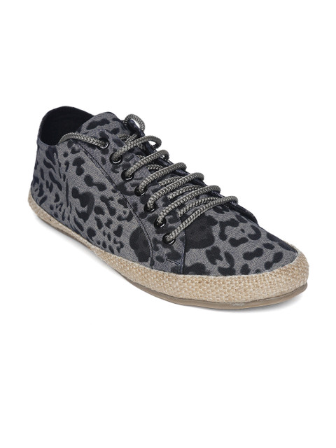 

Blue Saint Men Grey Animal Print Espadrilles