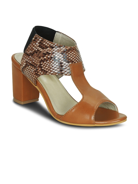 

Get Glamr Women Tan Snakeskin Print Sandals