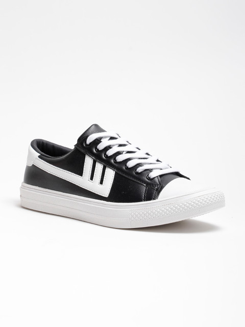 

LOCOMOTIVE Men Black Sneakers