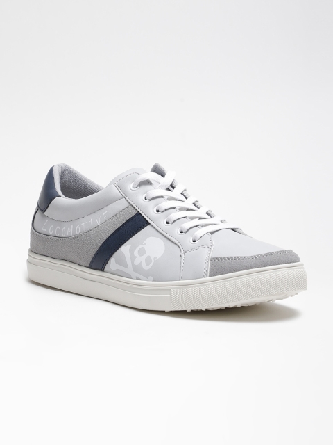 

LOCOMOTIVE Men Grey Sneakers