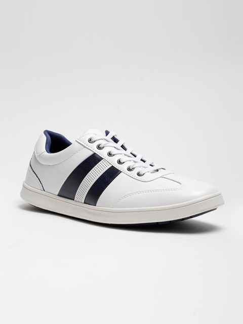 

LOCOMOTIVE Men White Sneakers