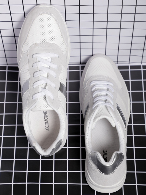 

LOCOMOTIVE Men White Sneakers