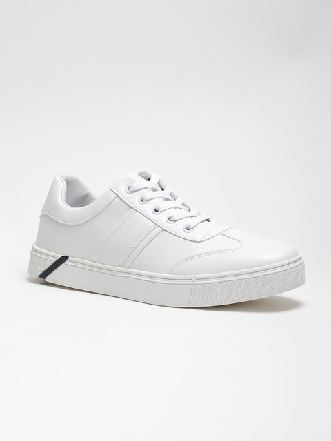 

LOCOMOTIVE Men White Sneakers