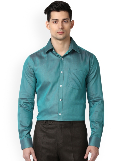 

Next Look Men Green Slim Fit Solid Casual Shirt