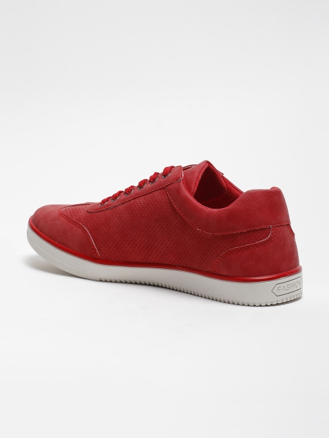 

LOCOMOTIVE Men Red Sneakers