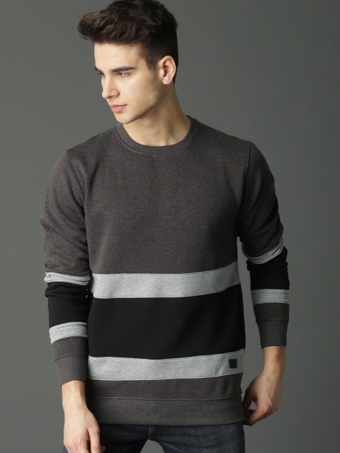 

Roadster Men Charcoal Grey & Black Colourblocked Sweatshirt