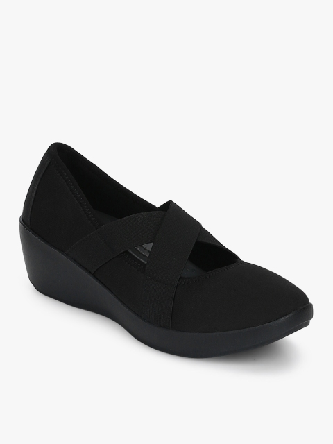 

Crocs Women Black Solid Pumps