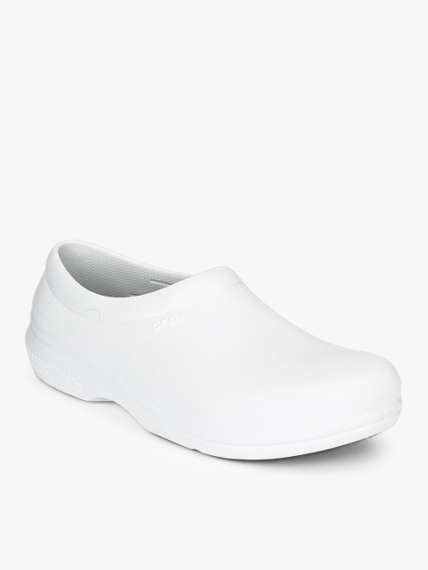 

Crocs Unisex White Flat Boots