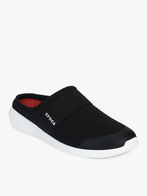 

Crocs Men Black Solid Clogs