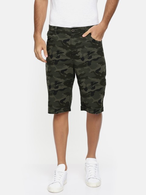 

Nature Casuals Men Olive Green Camouflage Print Regular Fit Chino Shorts