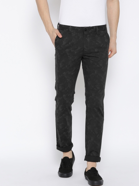 

Indian Terrain Men Charcoal Brooklyn Slim Fit Printed Regular Trousers