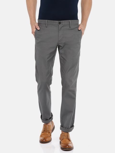 

Indian Terrain Men Grey Brooklyn Slim Fit Solid Regular Trousers