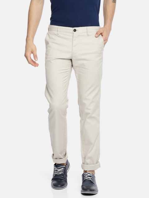 

Indian Terrain Men Off-White Brooklyn Slim Fit Solid Regular Trousers