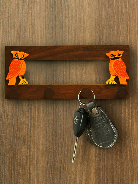 

ExclusiveLane Brown Owl Handmade Rectangular Wood Key Holder