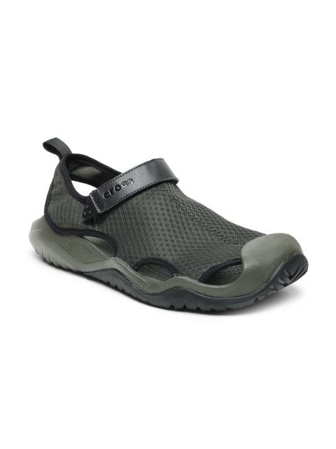 

Crocs Men Olive Green Solid Clogs