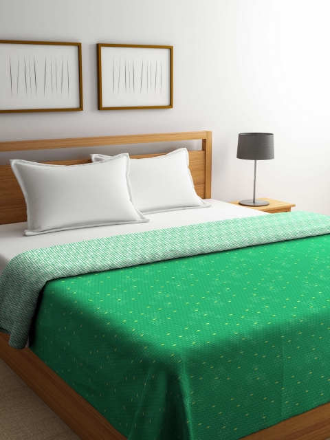 

Portico New York Green Abstract AC Room 110 GSM Double Bed Dohar