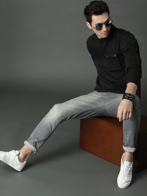 

Roadster Men Black Solid Sweatshirt