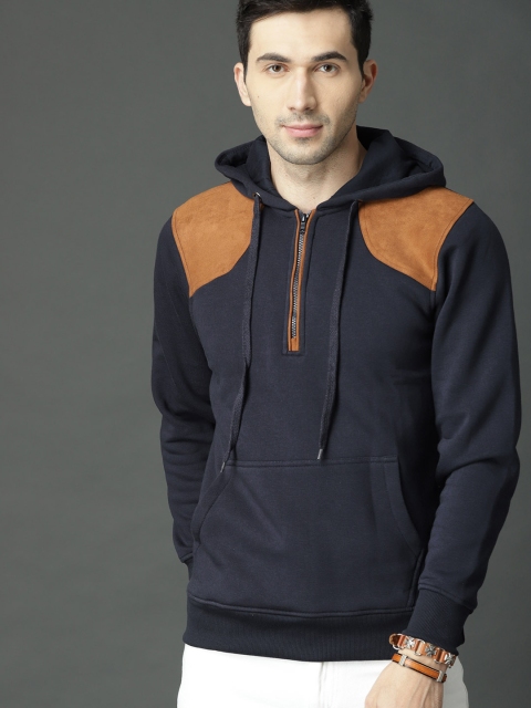 

Roadster Men Navy Blue Solid Hooded Sweatshirt