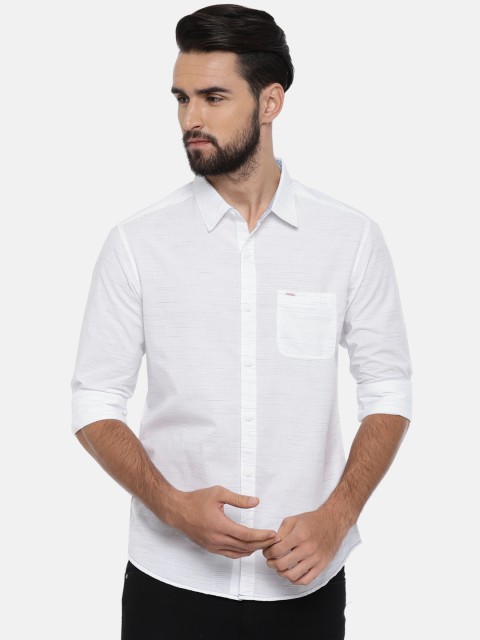 

SPYKAR Men White Slim Fit Striped Casual Shirt