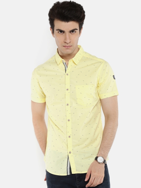 

SPYKAR Men Yellow Slim Fit Printed Casual Shirt