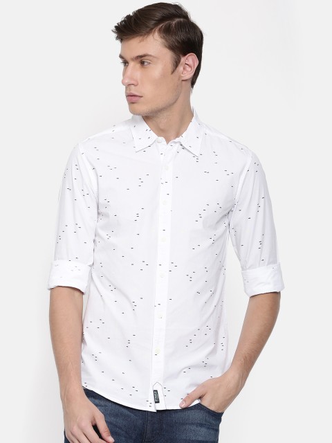 

SPYKAR Men White Slim Fit Printed Casual Shirt