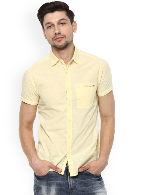 

SPYKAR Men Yellow Slim Fit Solid Casual Shirt